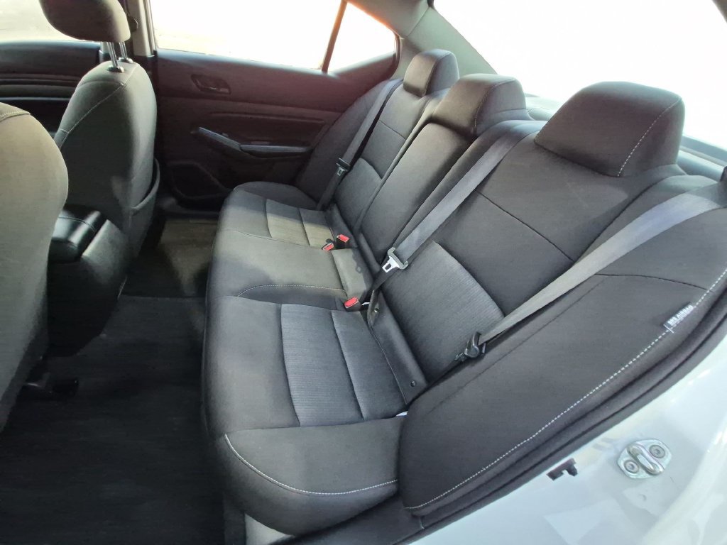 Used 2024 Nissan Altima 2.5 SV w/ SV Premium Package AWD/4WD image 25