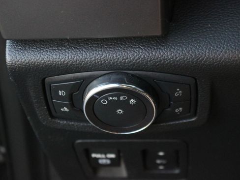 Used 2019 Ford F150 XLT w/ Equipment Group 302A Luxury image 34