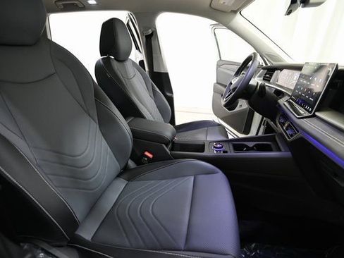 New 2026 Volkswagen Tiguan SE AWD/4WD image 27
