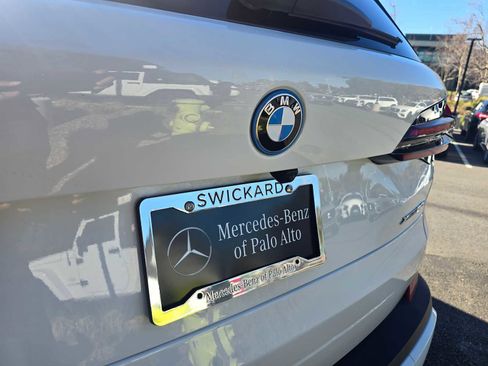 Used 2025 BMW X5 xDrive50e image 16