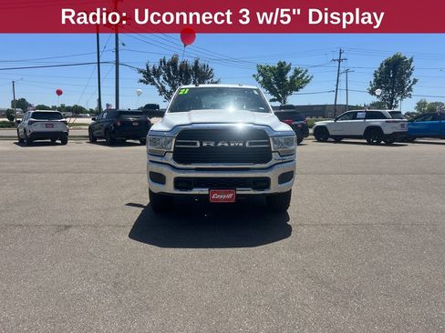 Used 2021 RAM 2500 Big Horn AWD/4WD image 9