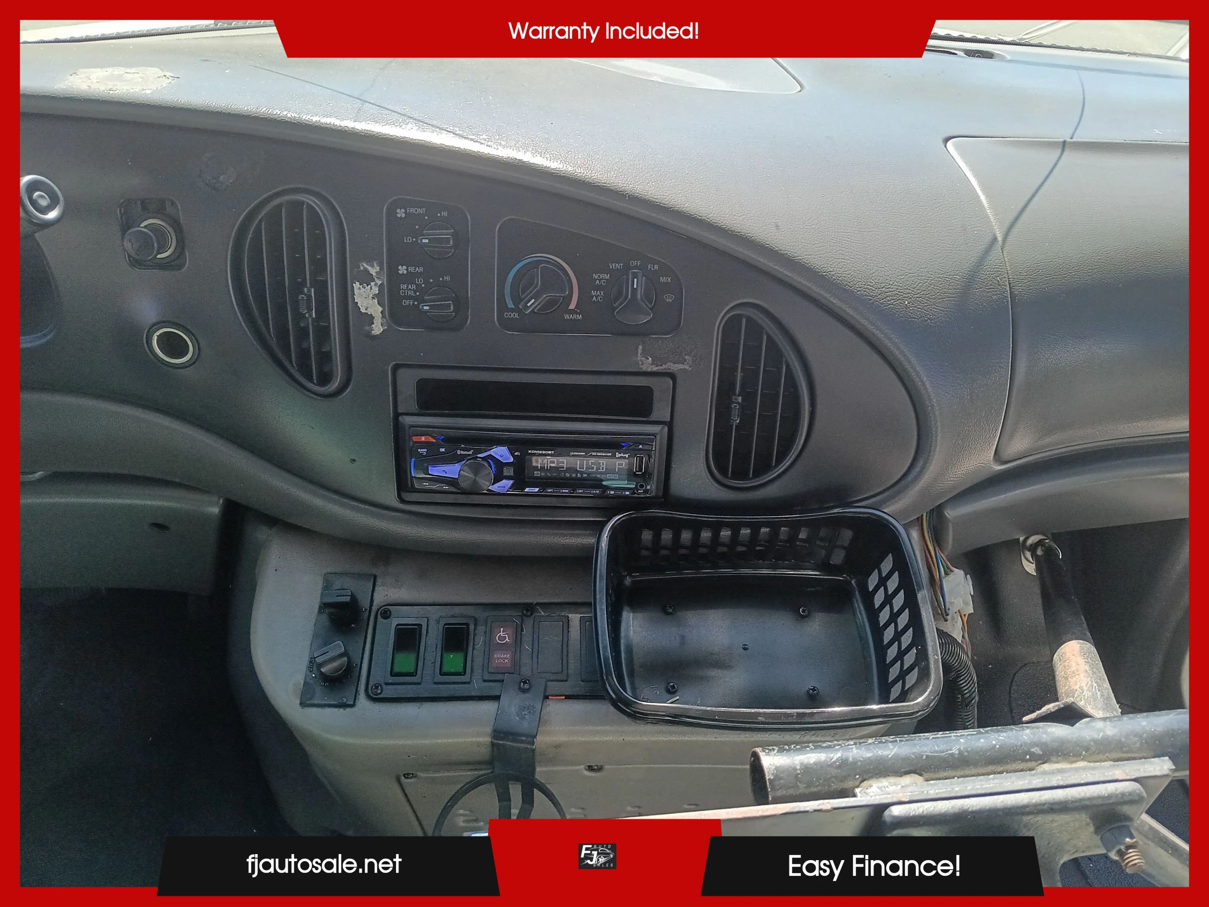 Used 2003 Ford E-450 and Econoline 450 RWD image 15