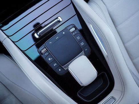 Used 2024 Mercedes-Benz GLE 450 4MATIC image 31