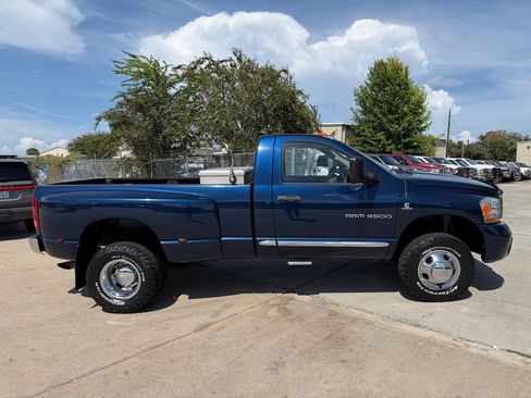 Used 2006 Dodge Ram 3500 Truck Laramie AWD/4WD image 9
