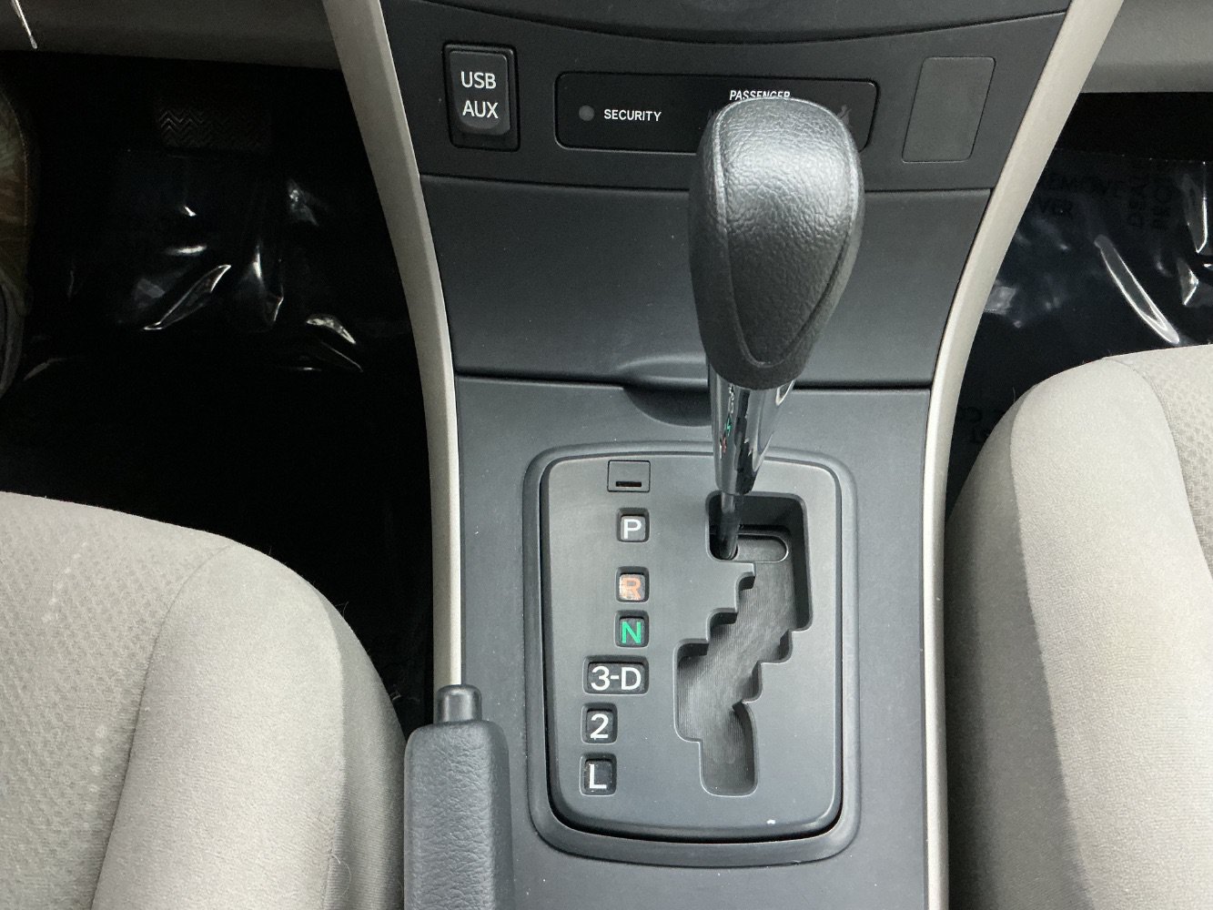 Used 2012 Toyota Corolla L FWD image 36