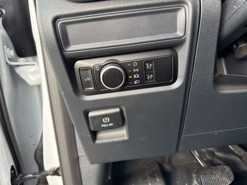 Used 2024 Ford F150 XL AWD/4WD image 9
