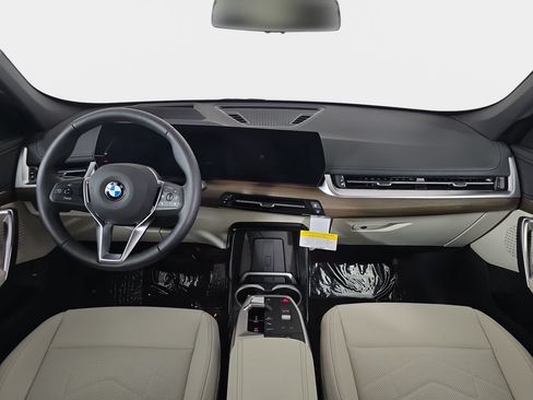 New 2026 BMW X1 xDrive28i w/ Technology Package AWD/4WD image 12