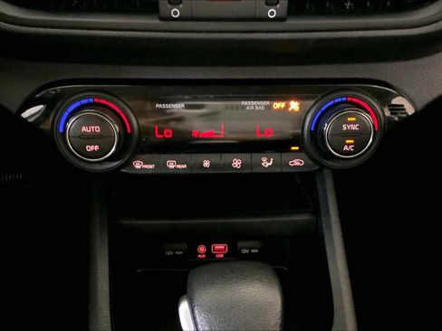 Used 2019 Kia Forte LXS image 34