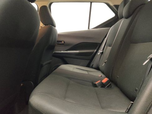 Used 2024 Nissan Kicks S FWD image 18