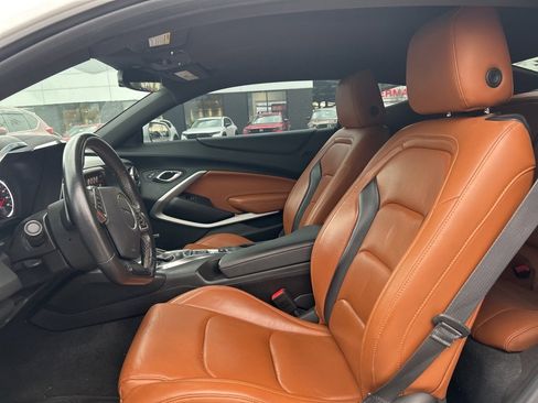 Used 2018 Chevrolet Camaro LT image 2