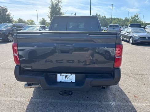 Used 2024 Toyota Tacoma SR w/ SR Upgrade Package AWD/4WD image 6