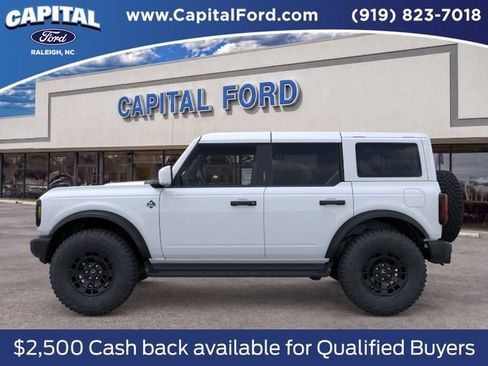 New 2026 Ford Bronco Outer Banks w/ Sasquatch Package AWD/4WD image 3