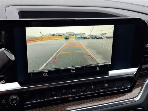 Certified 2022 Chevrolet Silverado 1500 LT w/ All Star Edition Plus image 18