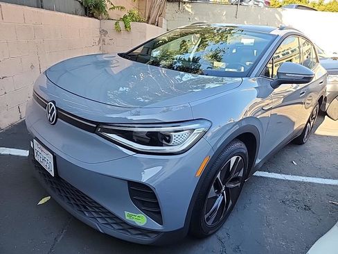 Certified 2022 Volkswagen ID.4 Pro S image 1