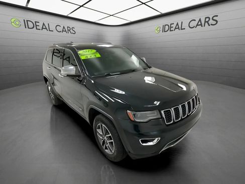 Used 2017 Jeep Grand Cherokee Limited w/ Luxury Group II AWD/4WD image 3