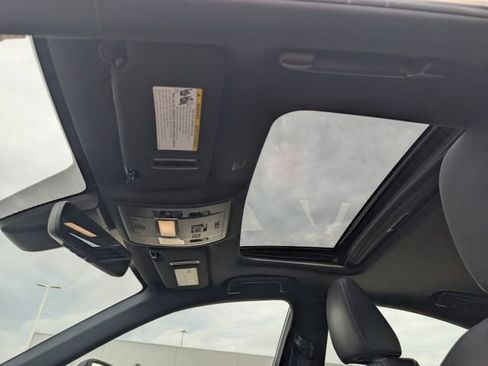 Used 2022 Lexus IS 350 F Sport w/ Navigation Package RWD image 20