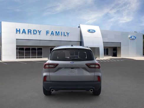 New 2025 Ford Escape ST-Line w/ Cold Weather Package FWD image 5
