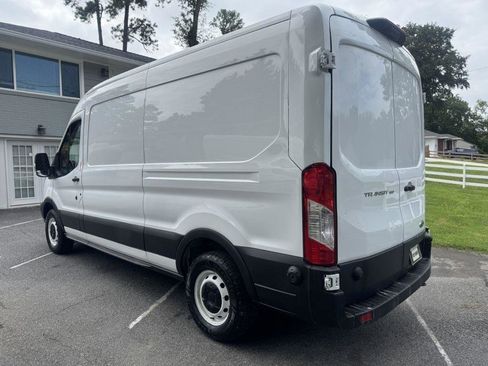 Used 2019 Ford Transit 150 148 Medium Roof image 4