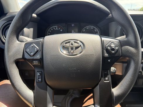 Used 2021 Toyota Tacoma SR AWD/4WD image 23