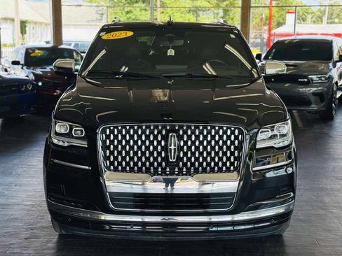 Used 2023 Lincoln Navigator Black Label AWD/4WD image 18