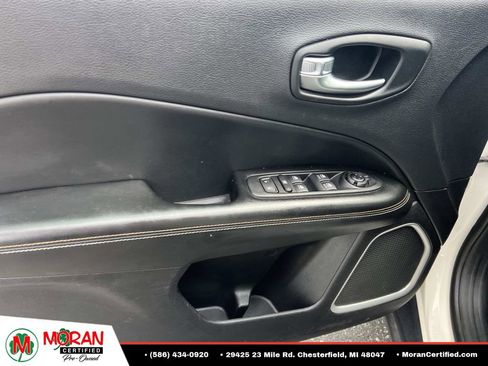 Used 2018 Jeep Compass Latitude w/ Popular Equipment Group AWD/4WD image 15