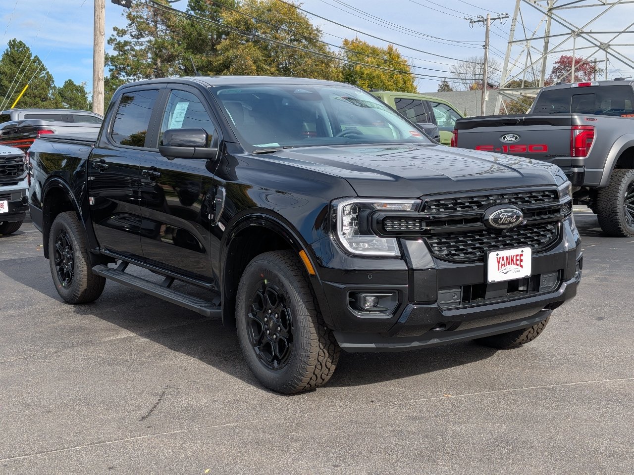 New 2026 Ford Ranger Lariat w/ Black Appearance Package AWD/4WD image 1