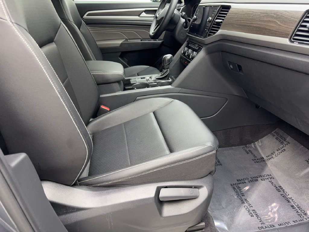 Used 2023 Volkswagen Atlas SE w/ Panoramic Sunroof Package FWD image 50
