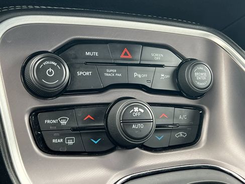 Used 2022 Dodge Challenger GT w/ Blacktop Package image 20