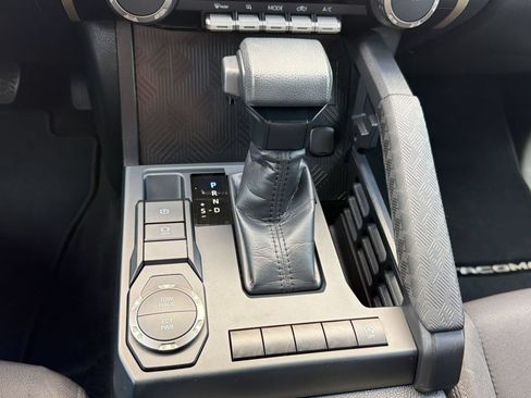 Used 2025 Toyota Tacoma SR5 RWD image 17