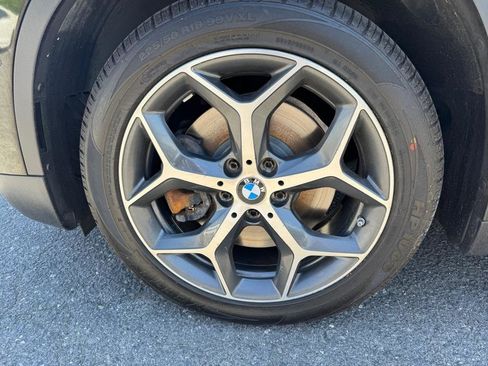 Used 2017 BMW X1 xDrive28i AWD/4WD image 24