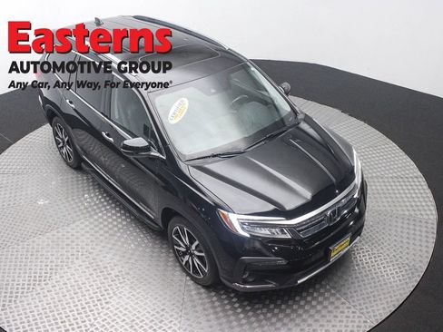 Used 2021 Honda Pilot Touring image 3