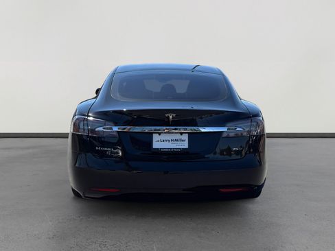 Used 2018 Tesla Model S 75D AWD/4WD image 4