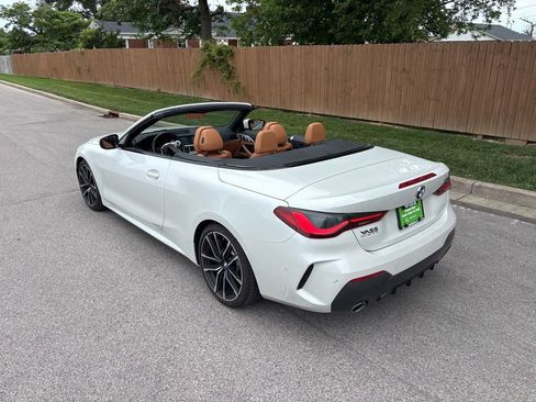 Used 2021 BMW 430i Convertible w/ M Sport Package RWD image 3