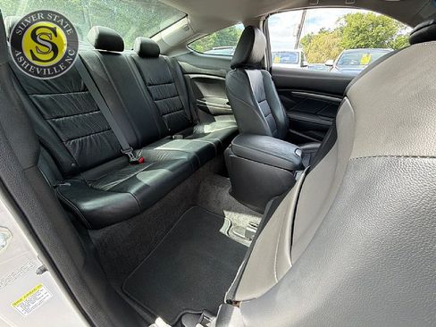 Used 2010 Honda Accord EX-L image 16