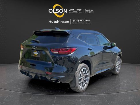 Certified 2025 Chevrolet Blazer RS w/ Driver Confidence II Package AWD/4WD image 9