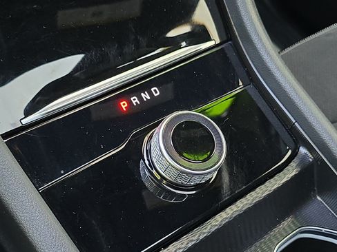Used 2025 Jeep Grand Cherokee Altitude AWD/4WD image 21