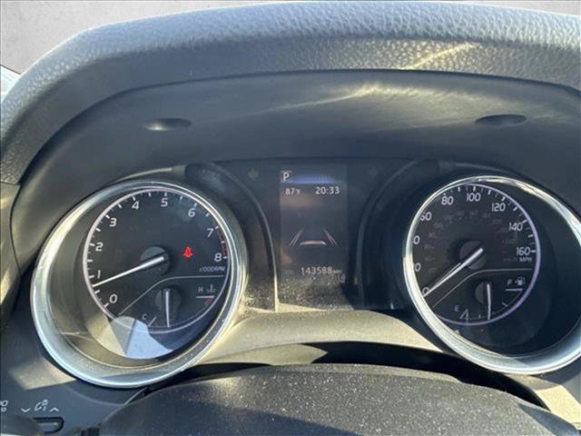Used 2019 Toyota Camry LE FWD image 7