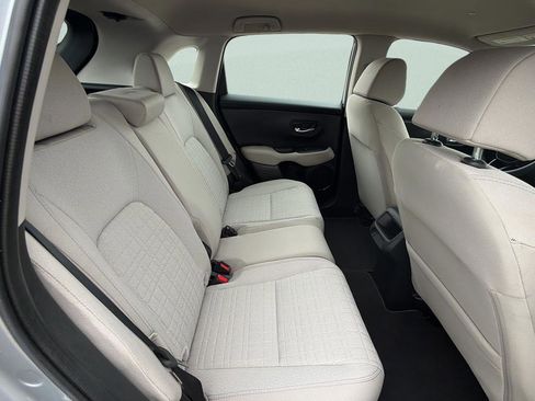 Used 2025 Honda HR-V LX image 12