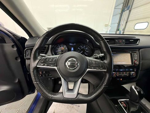 Used 2017 Nissan Rogue SL AWD/4WD image 11