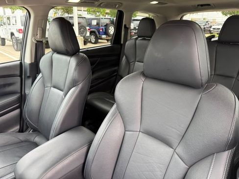 Used 2023 Subaru Ascent Limited AWD/4WD image 15