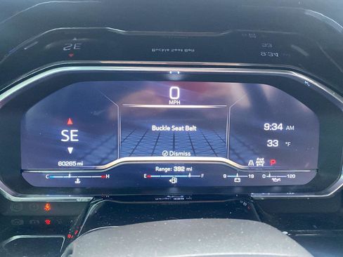 Used 2025 GMC Sierra 1500 Elevation image 11