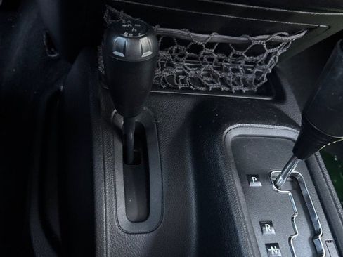 Used 2014 Jeep Wrangler Unlimited Sport image 15