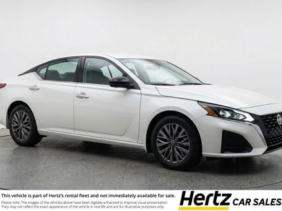 Used 2025 Nissan Altima 2.5 SV