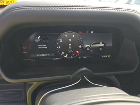 Certified 2024 Land Rover Defender 110 X image 8