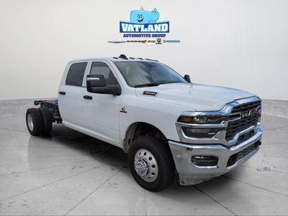 New 2026 RAM 3500 Tradesman w/ Chrome Appearance Group