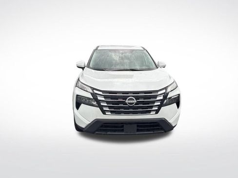 Certified 2024 Nissan Rogue SV FWD image 2