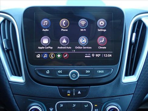 Used 2022 Chevrolet Malibu LT FWD image 16