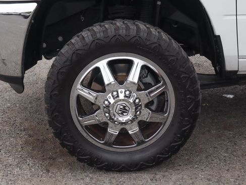 Used 2018 RAM 3500 Tradesman w/ Chrome Appearance Group image 36