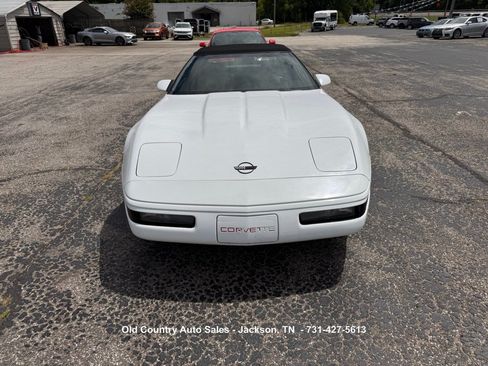 Used 1992 Chevrolet Corvette Convertible RWD image 25