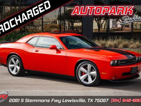 Used 2008 Dodge Challenger SRT8 image 1